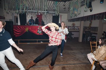 Bild 37 - Latuff 2014 - die Wiemersdorfer Karnevalsveranstaltung - Jugendtag